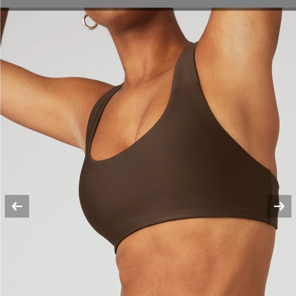 Matching Alo Set (Airlift Advantage Racerback Bra + High Waist Airlift Legging) - Picture 2 of 7